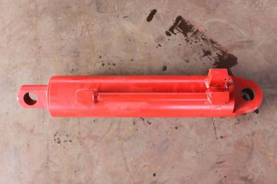 點擊查看詳細信息<br>標題：推移油缸 閱讀次數(shù)：2301