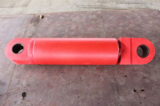 點擊查看詳細信息<br>標題：940采煤機調(diào)高油缸 閱讀次數(shù)：2266