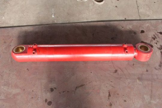 點擊查看詳細信息<br>標題：230截割頭回轉油缸 閱讀次數：1837